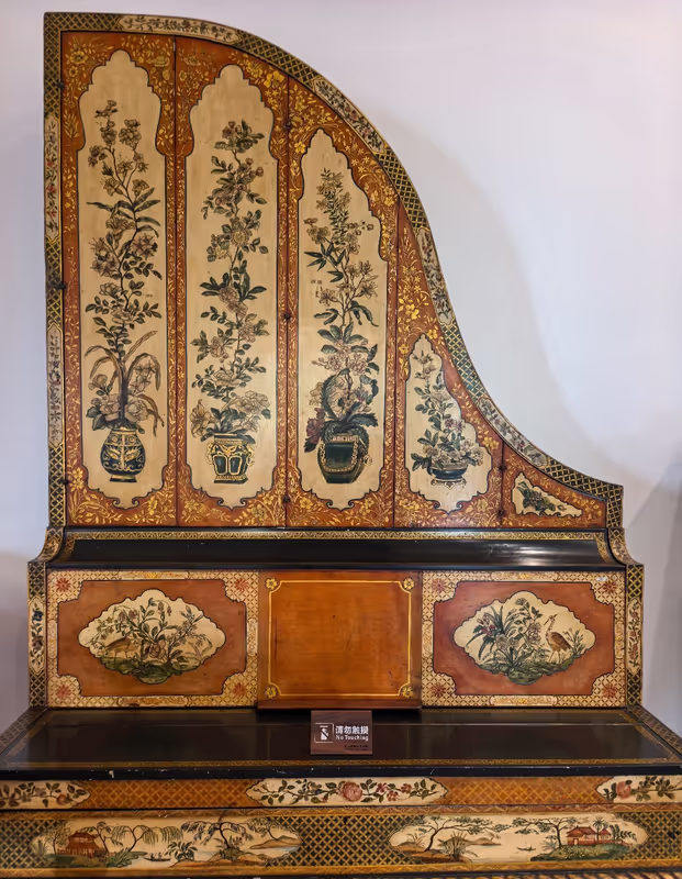 Xiamen Private Tour - Piano museum