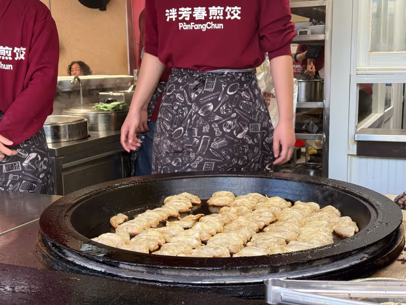 Hangzhou Private Tour - Foodie street 2