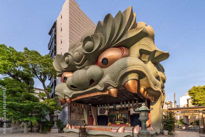 Osaka Private Tour - Namba Yasaka shrine