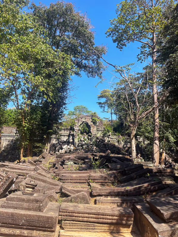 Siem Reap Private Tour - Beng Mealea temple