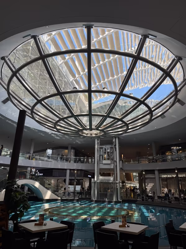 Singapore Private Tour - Rain Oculus