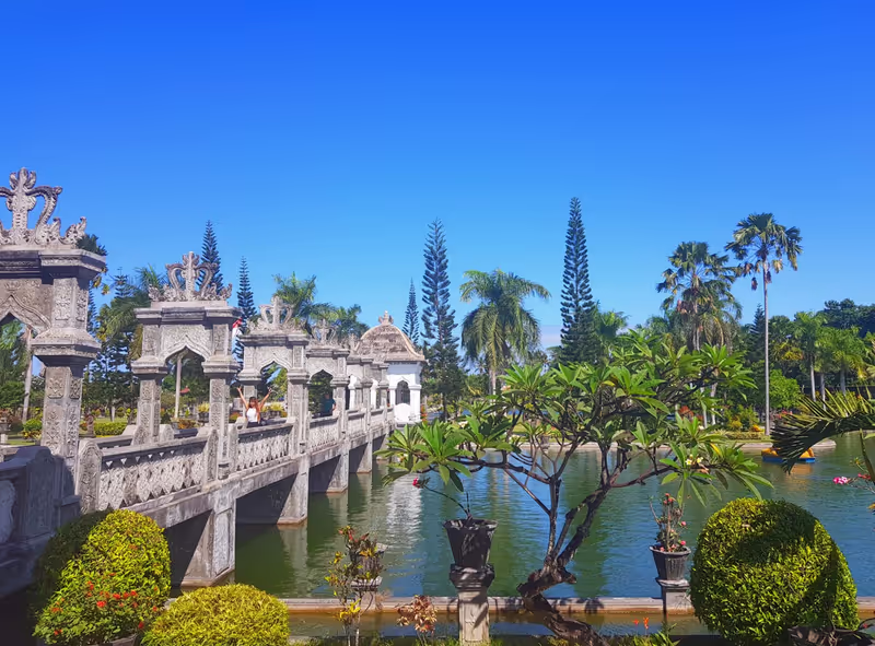 Bali Private Tour - Taman Ujung water palace