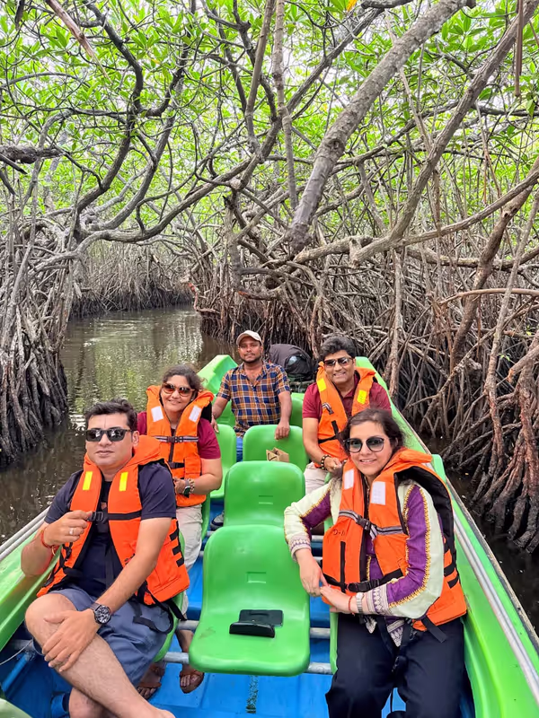 Colombo Private Tour - Indian Family