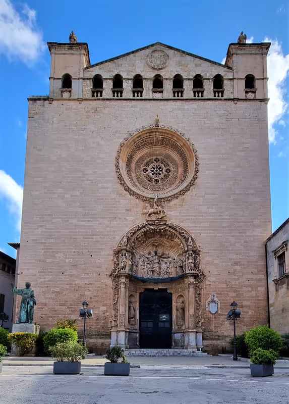 Mallorca (Majorca) Private Tour - San Francisco Basílica
