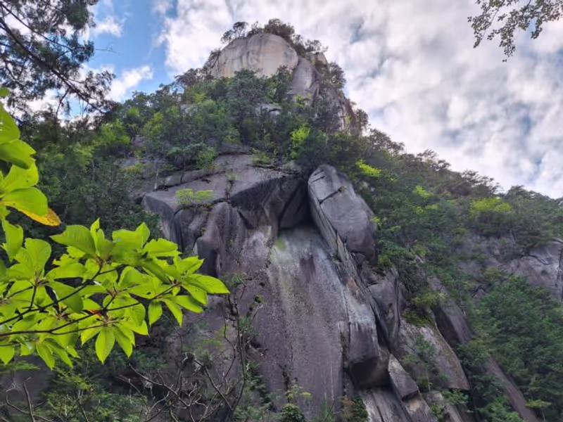 Yamanashi Private Tour - Kakuenpo (Peak Rock), Shosen Gorge
