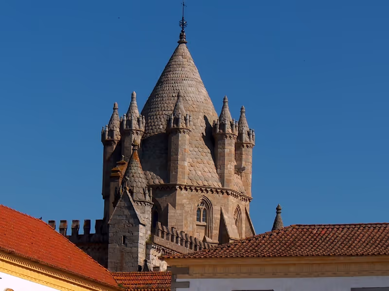 Lisbon Private Tour - Évora