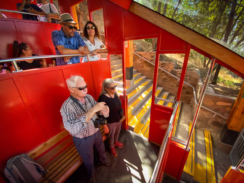 Santiago Private Tour - Funicular
