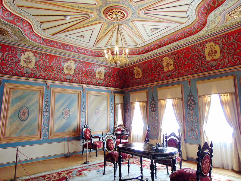 Sofia Private Tour - Klianti house reception room