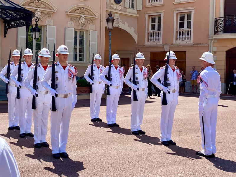 Nice Private Tour - Changing of the Guards in Monaco