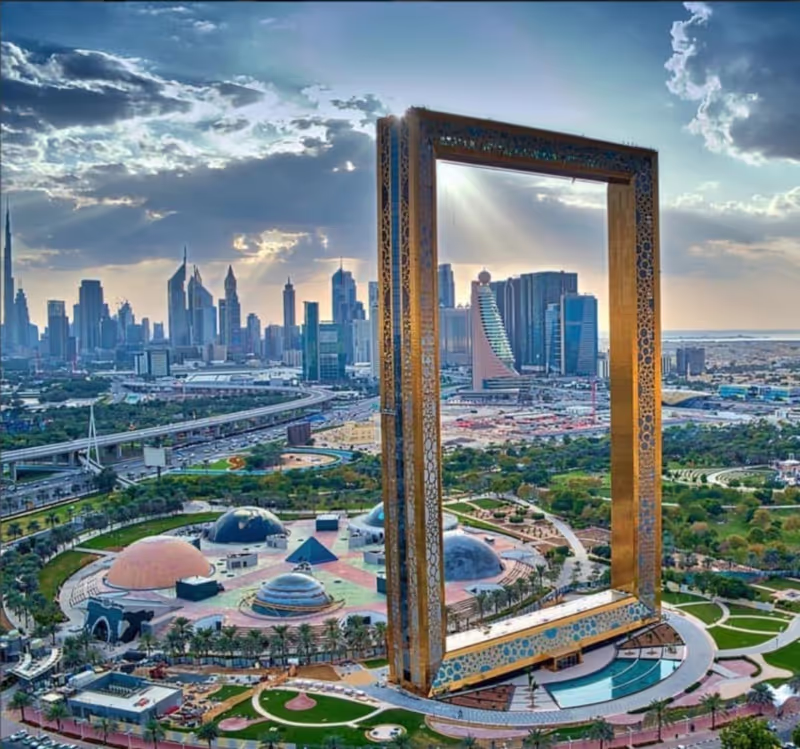 Dubai Private Tour - Dubai Frame