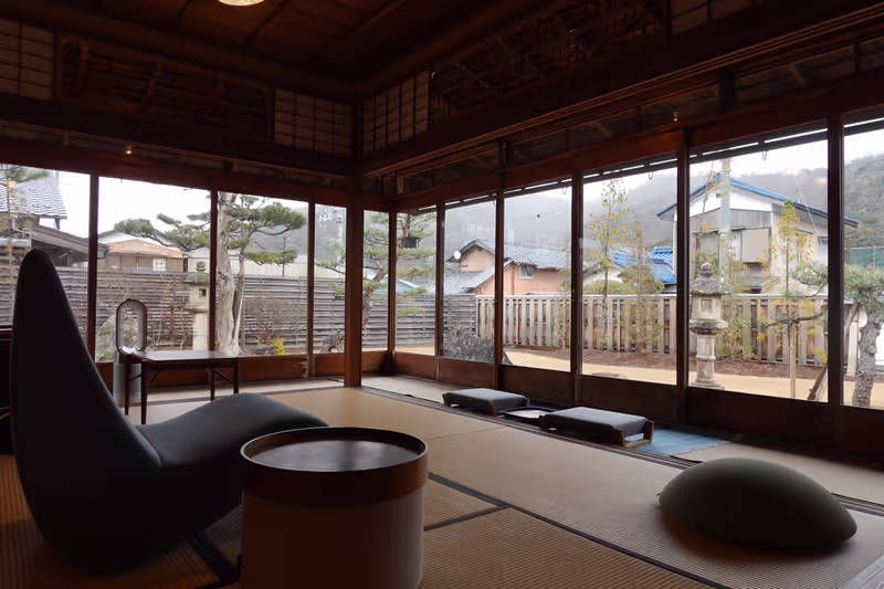 Fukui Private Tour - Goshoen