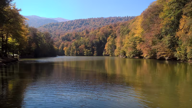 Yerevan Private Tour - Parz Lake