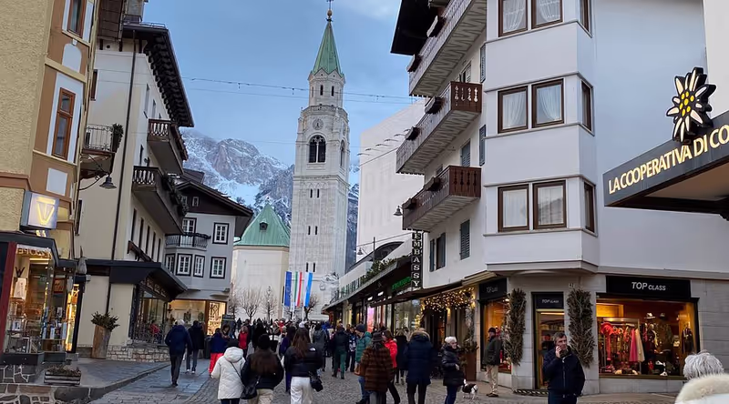 Venice Private Tour - the view of city center of cortina