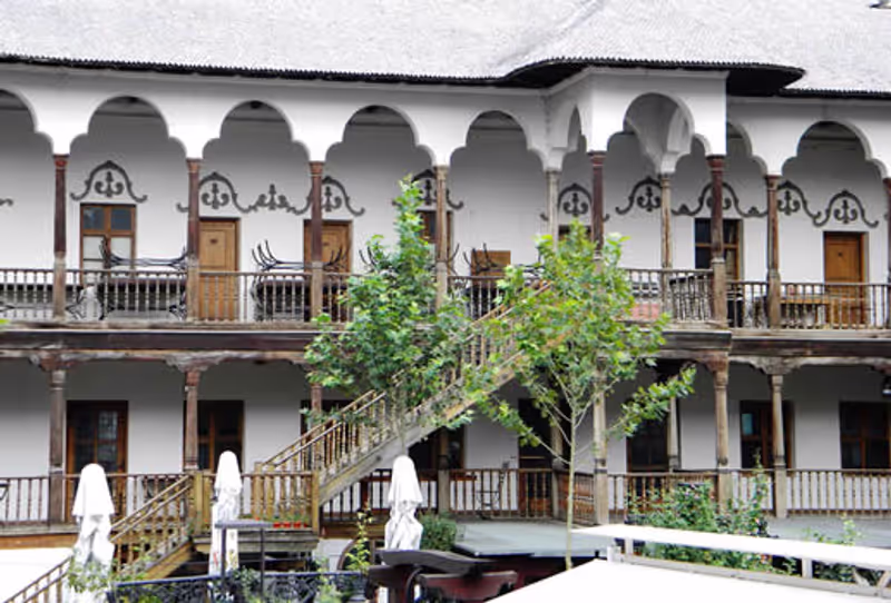 Bucharest Private Tour - 