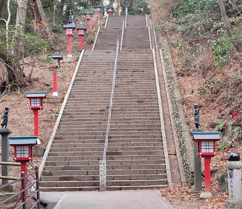 Tokyo Private Tour - Escalier purificateur aux 108 marches