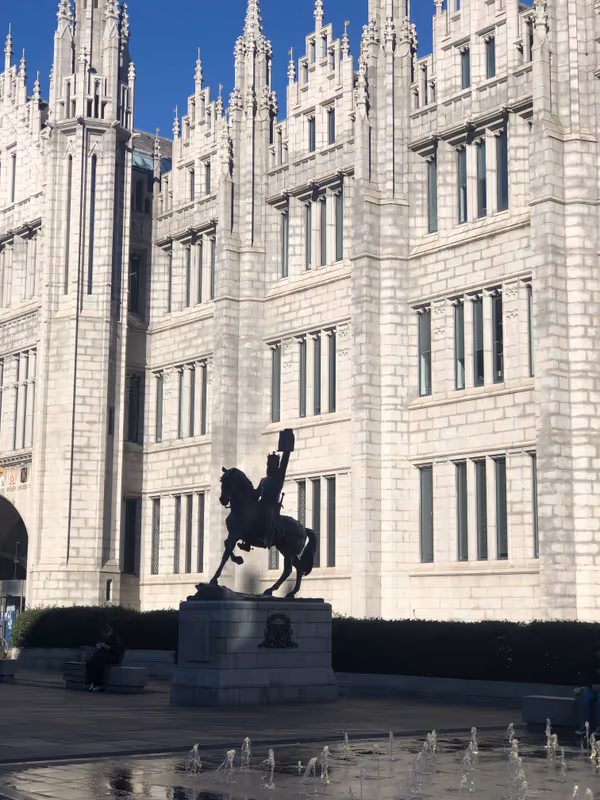 Aberdeen City Private Tour - 