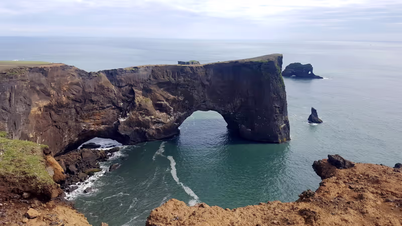 Reykjavik Private Tour - Dyrhoaley South Cape