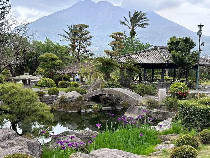 Kagoshima Private Tour - Senganen in spring