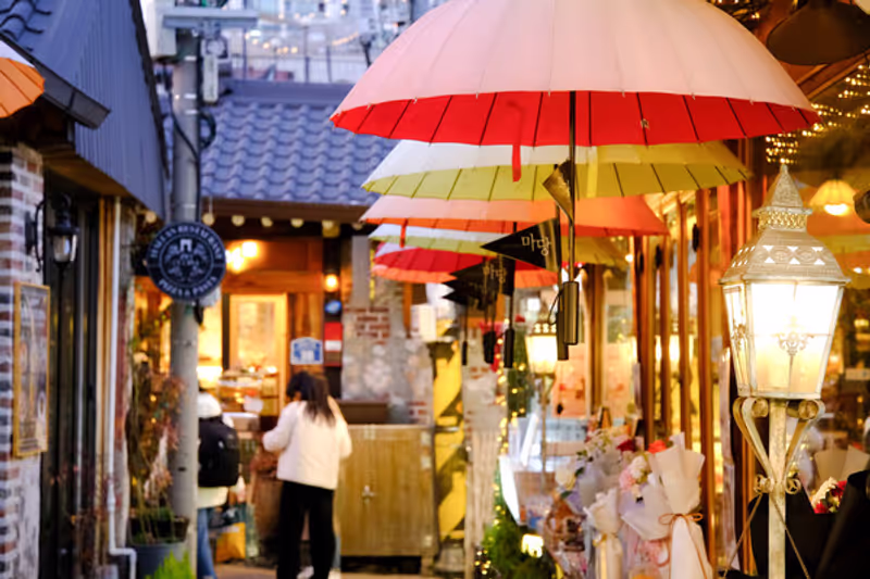 Seoul Private Tour - Ikseon-dong