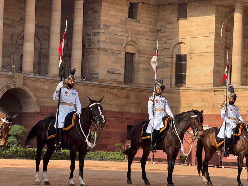 Delhi Private Tour - President's personal bodyguard