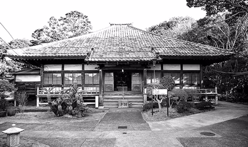 Kanagawa Private Tour - Experience the 800-year history of Jorakuji Temple