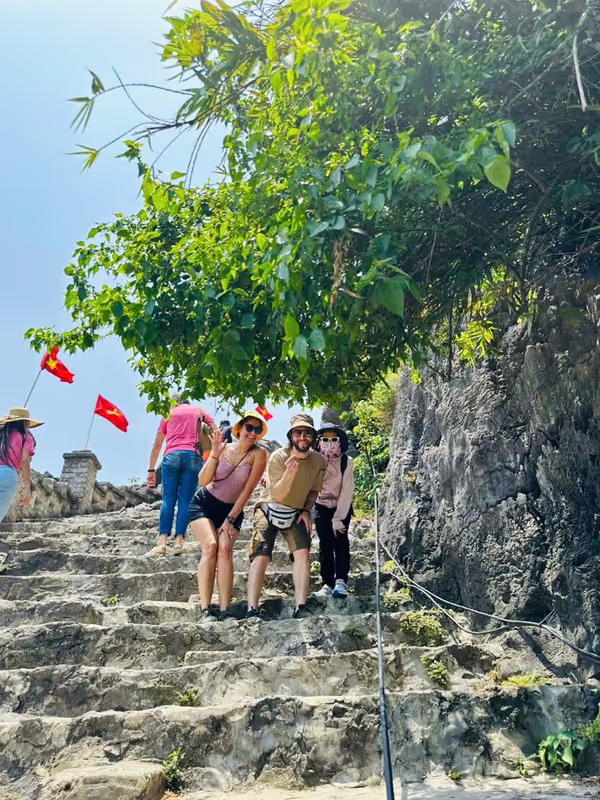 Hanoi Private Tour - Mua Cave