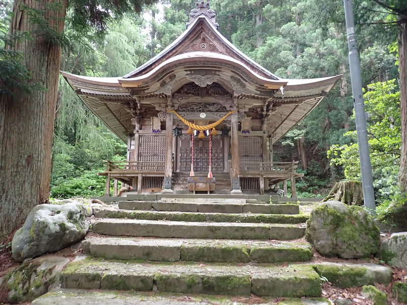 Toyama Private Tour - Sericulture Shrine