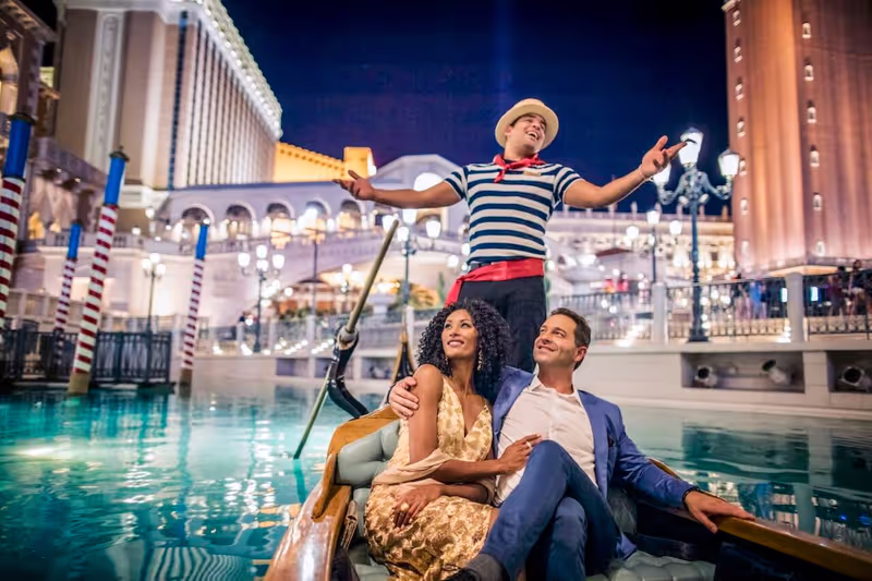 Las Vegas Private Tour - Gondola at Venetian resorts