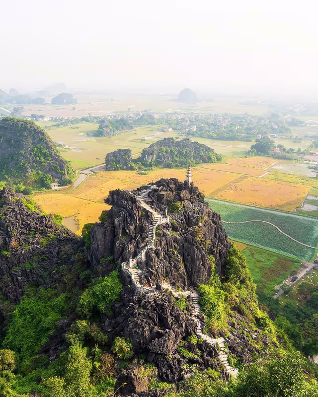 Hanoi Private Tour - Mua Cave