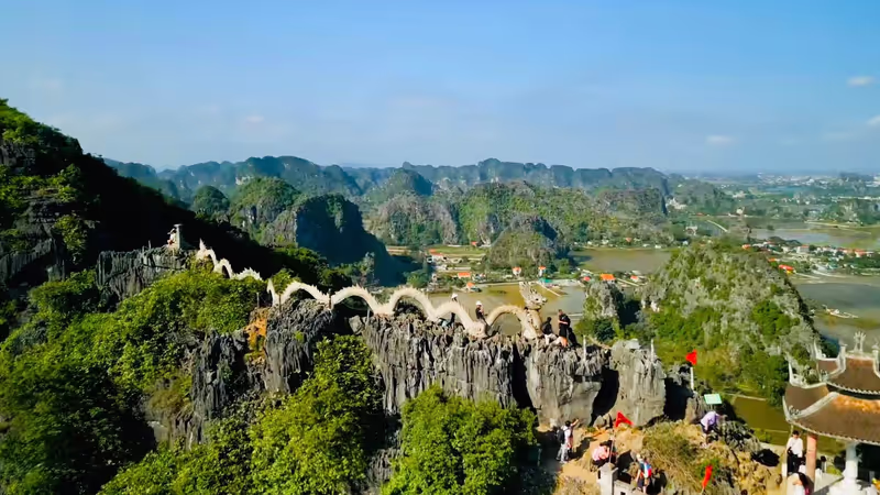 Hanoi Private Tour - Mua Cave
