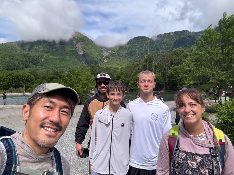 Takayama Private Tour - Family Walk at Taisho Pond