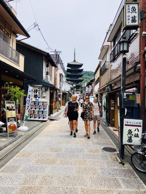 Kyoto Private Tour - Yasaka Pagoda
