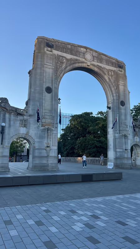 Christchurch Private Tour - bridge of Remembrance