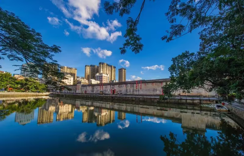 Shenzhen Private Tour - Crane Lake Hakka Residence