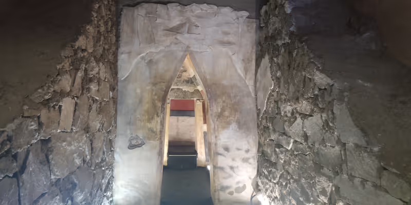 Veliko Turnovo Private Tour - Kazanlak Tomb