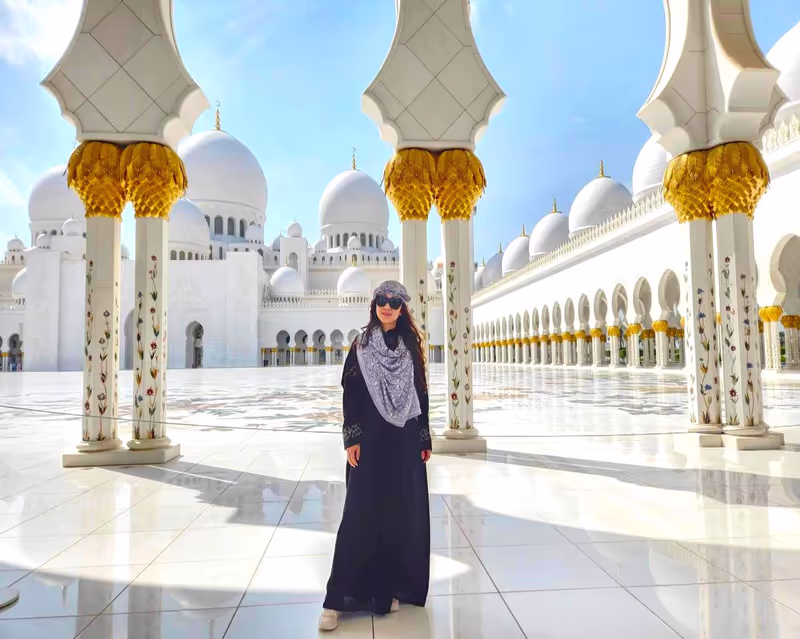 Dubai Private Tour - Sheikh Zayed Grand Mosque