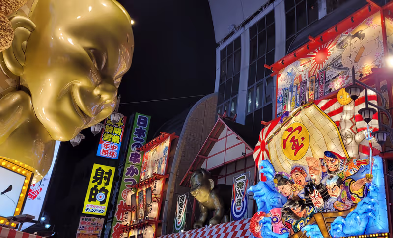 Osaka Private Tour - Neon giants in Dotonbori and Shinsekai