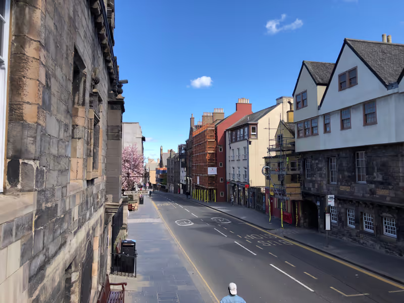 Edinburgh Private Tour - Canongate, Edinburgh