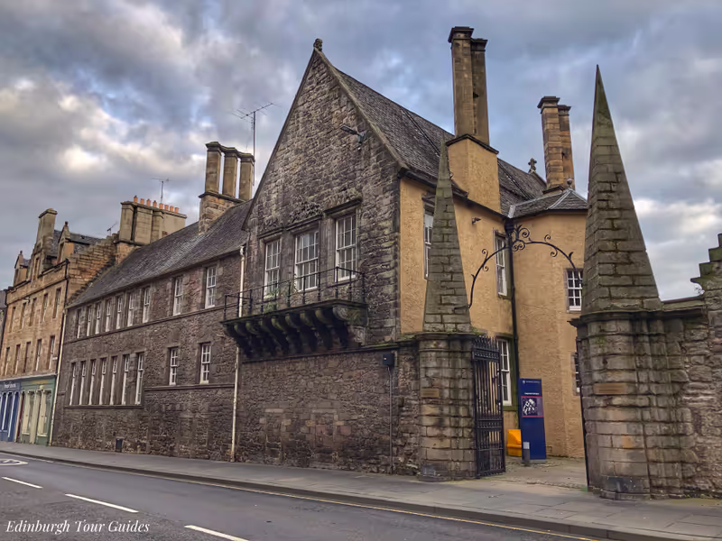Edinburgh Private Tour - Moray House, Canongate Edinburgh
