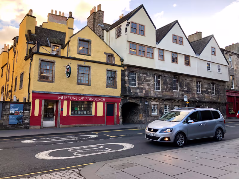 Edinburgh Private Tour - Museum of Edinburgh