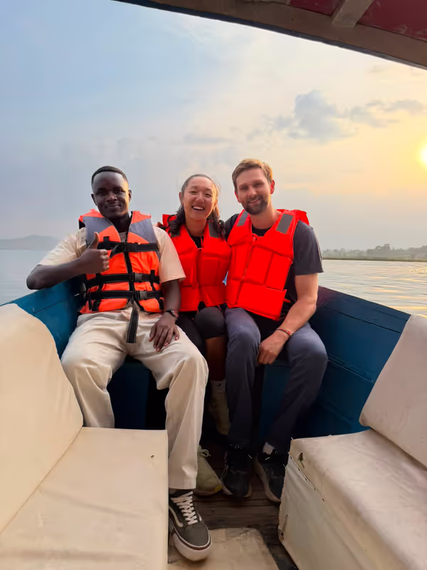 Ruhengeri Private Tour - Golden hours at twin lakes
