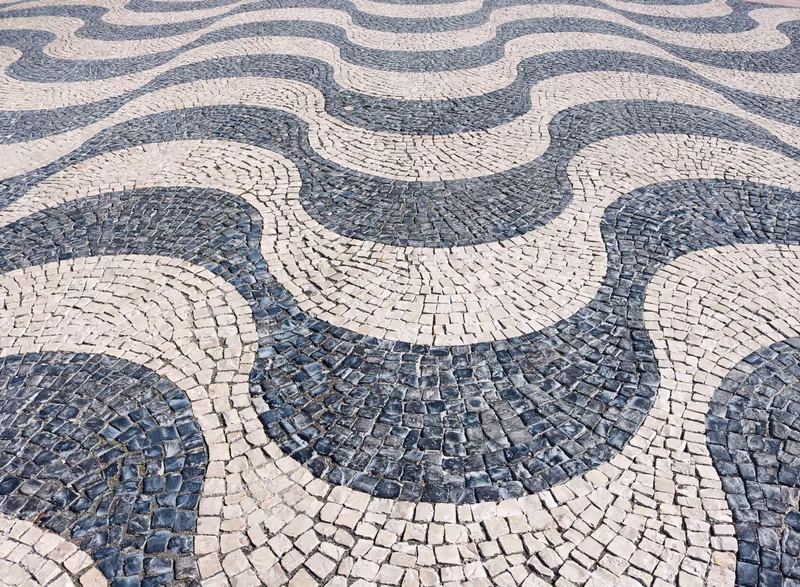Lisbon Private Tour - Portuguese calcada