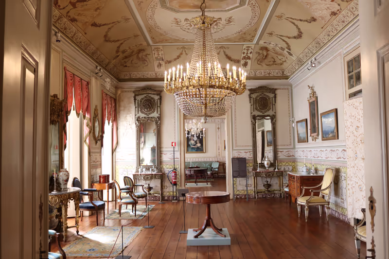 Lisbon Private Tour - Decorative Arts Museum
