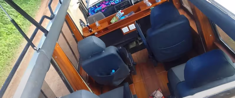 Moshi Private Tour - Inside appearance