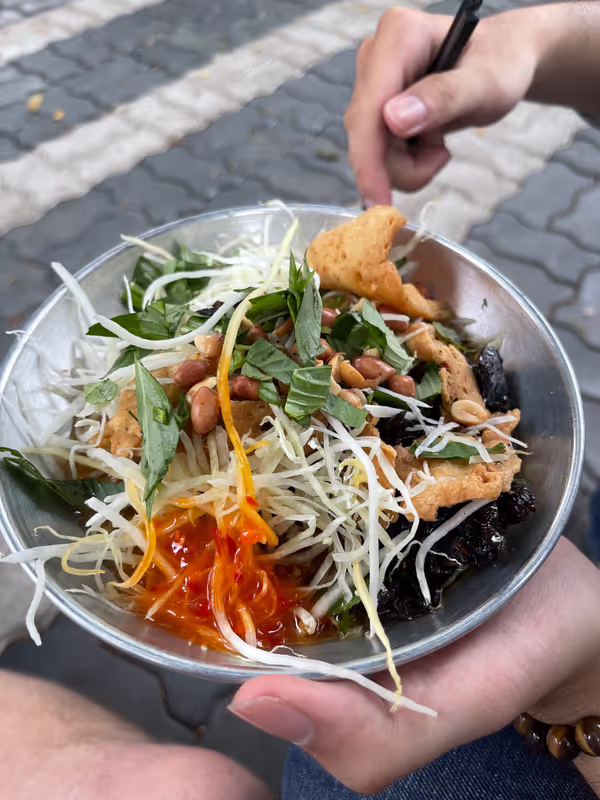 Ho Chi Minh Private Tour - A LOT OF SECRETS ARE WAITING FOR YOU TO EXPLORE.