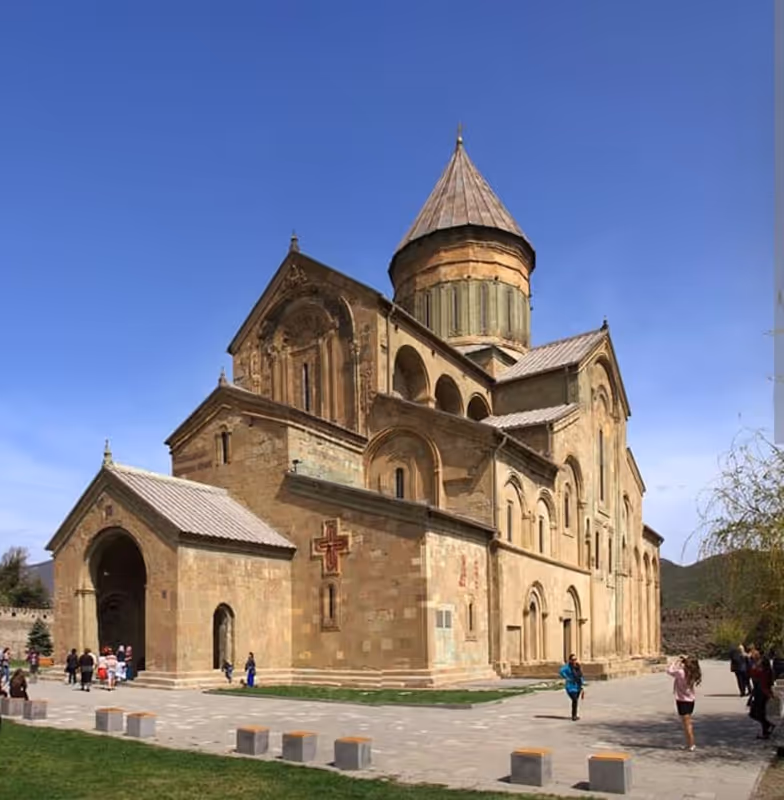Tbilisi Private Tour - Explore the magnificent Svetitskhoveli Cathedral,