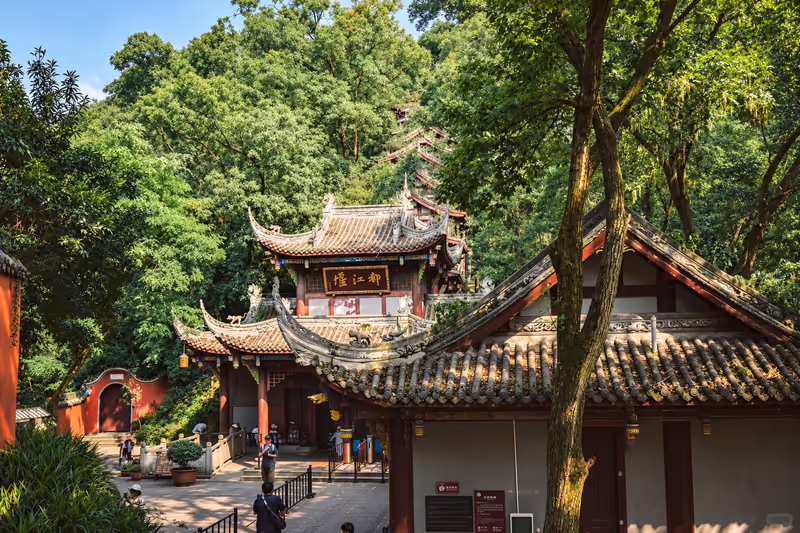 Chengdu Private Tour - Traditional architecture within Dujiangyan Scenic Area