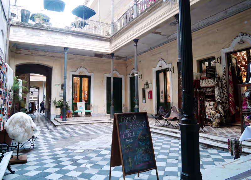 Buenos Aires Private Tour - Ancien conventillo