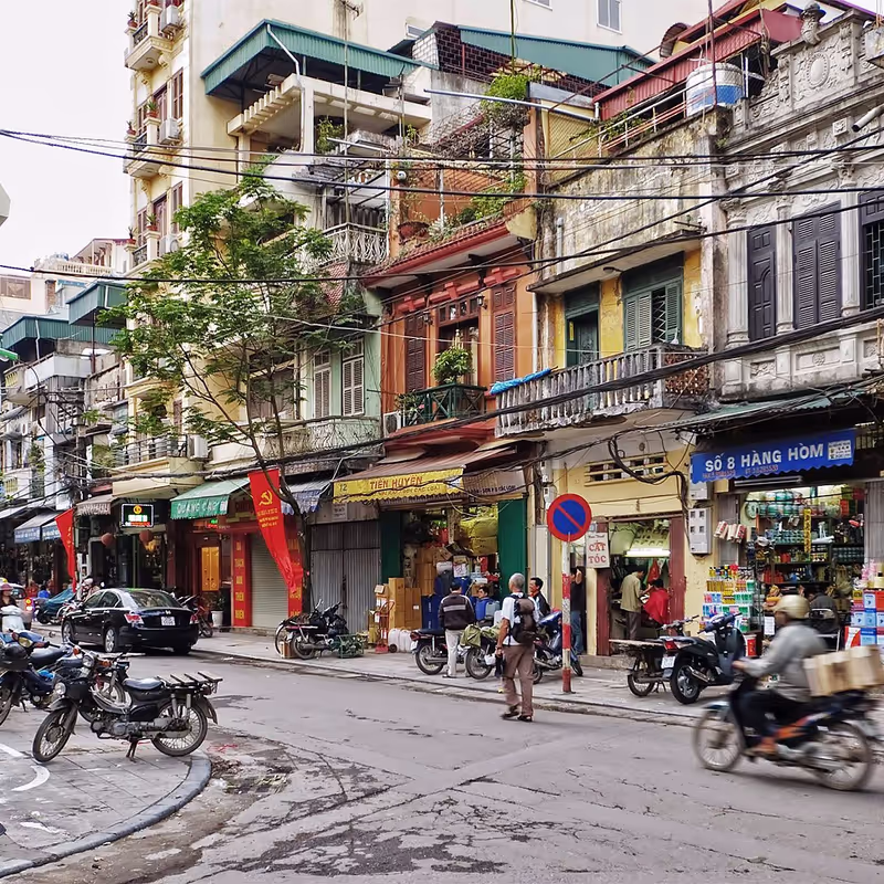 Hanoi Private Tour - Everyday life in Hanoi’s Old Quarter
