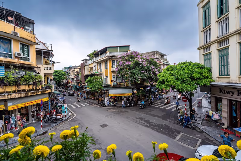 Hanoi Private Tour - Hang Buom Ma May